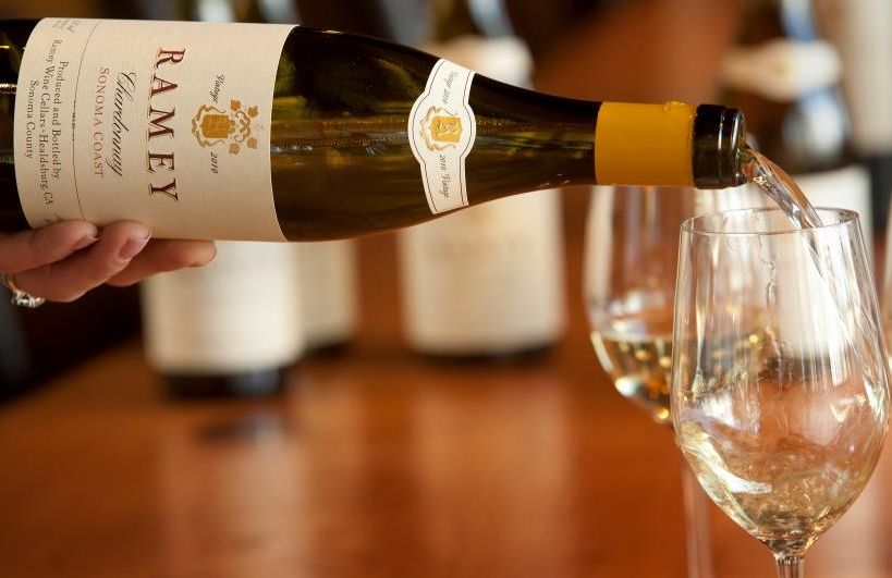Rameys Chardonay geserveerd