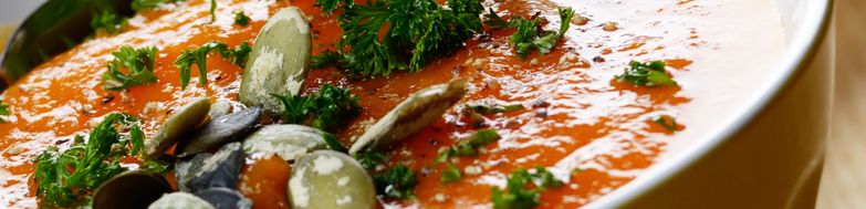 Pompoenpuree met pangrattato & waterkerssalade